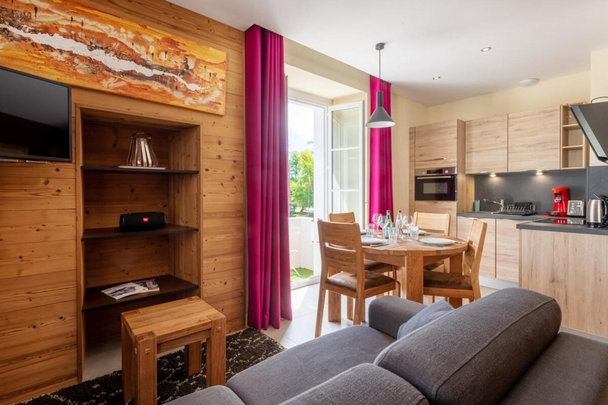 Carpates Annecy Rent Lodge Eksteriør bilde